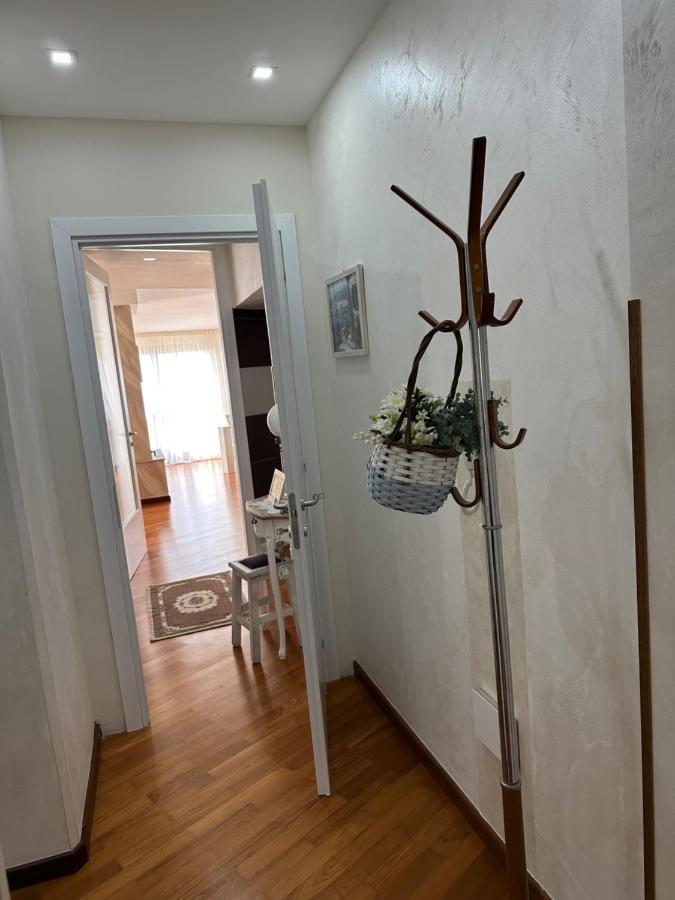 B&B By Family L&G Vibo Valentia Marina Exterior photo